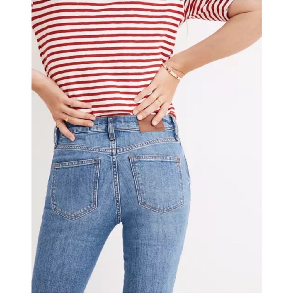 NWT Madewell Petite 9" Mid-Rise Skinny Jeans in Comfort Stretch: Eco Edition - Picture 3 of 3